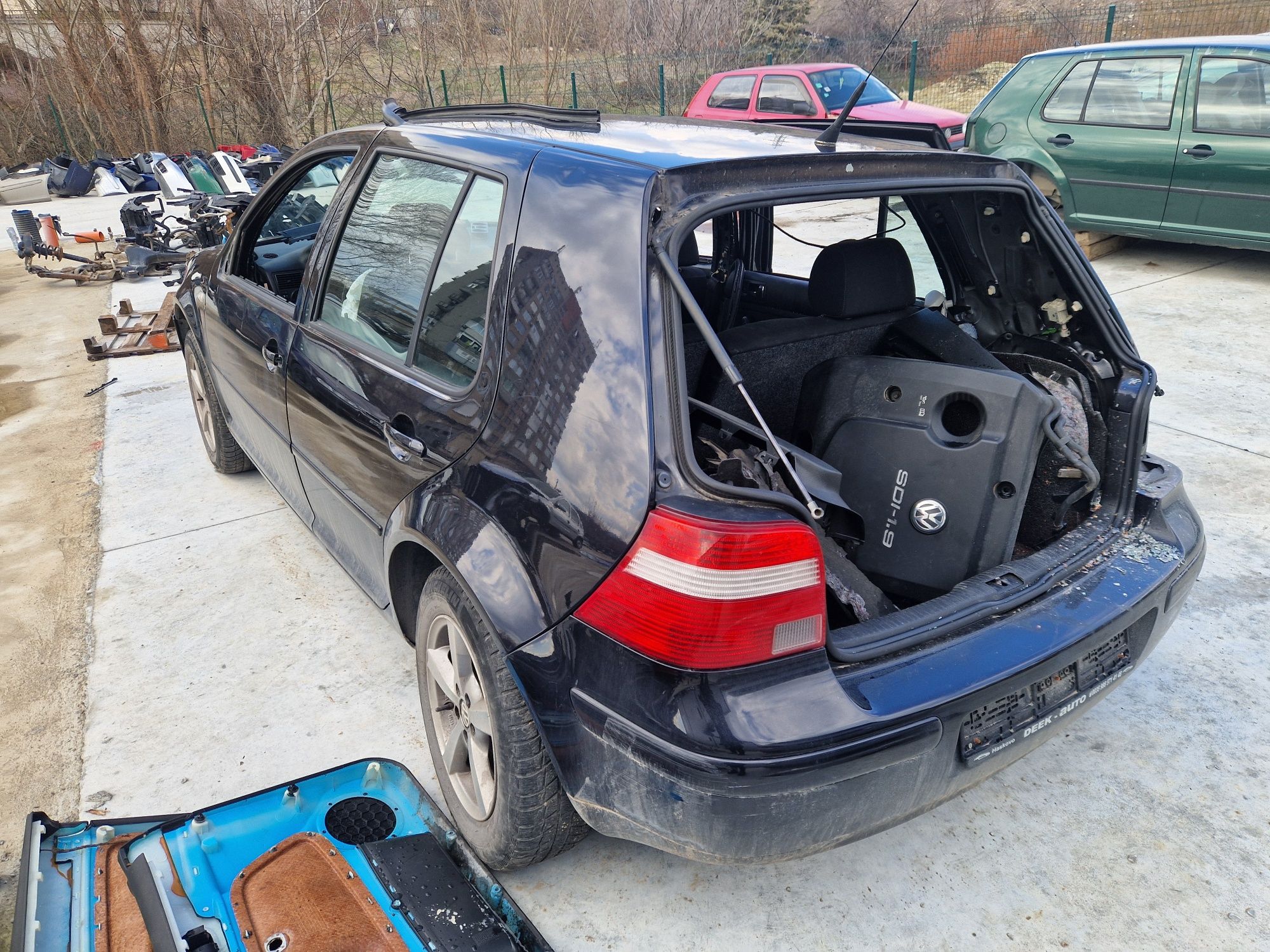 Golf 4 1.9 SDI (НА ЧАСТИ)