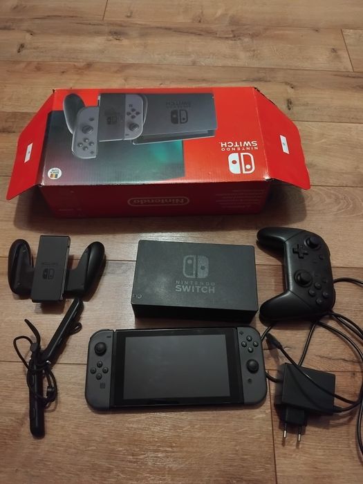 Consola Nintendo switch,doc tv ,incarcator