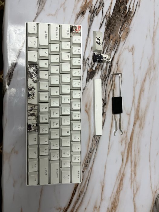 Продам клаву игровая в отличном состоянии