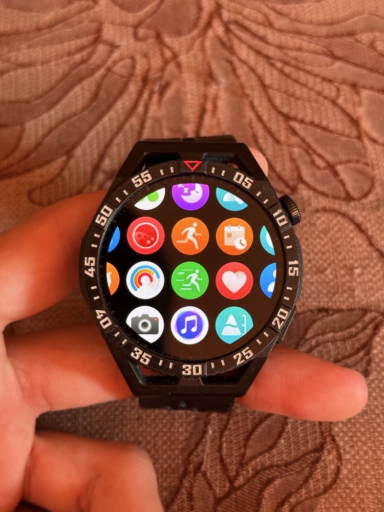 Смарт часовник Huawei GT3 SE