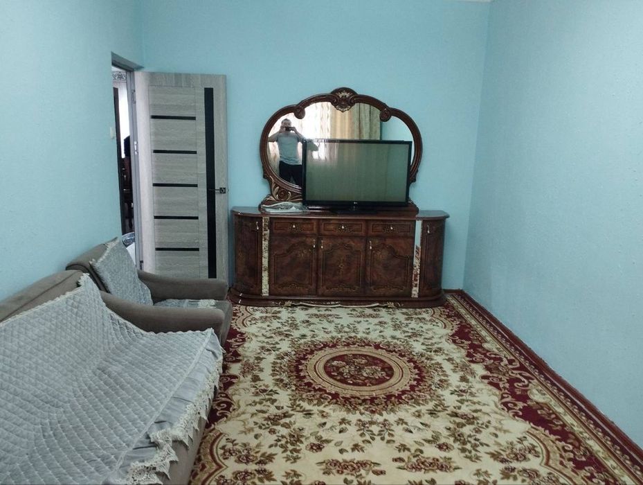 3х комнатная с условиями в 8 микрорайоне