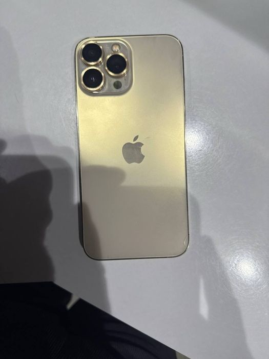 Ayfon 13pro max sotiladi