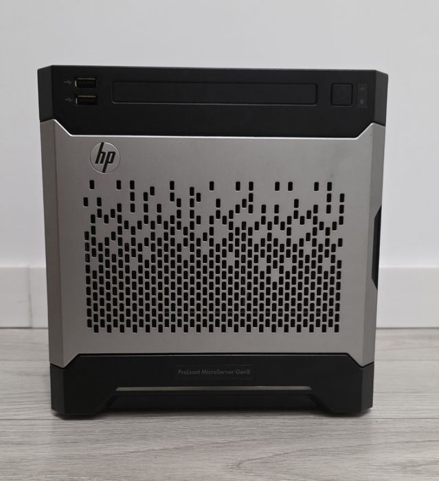 HP Microserver GEN 8