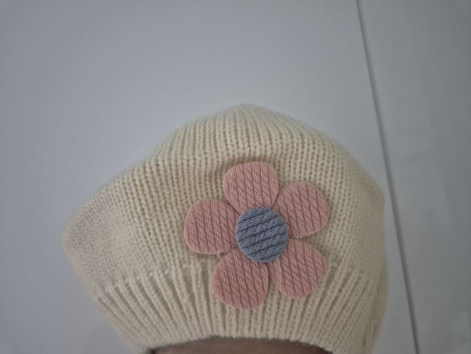 Boneta, caciula fetita 2,3 ani