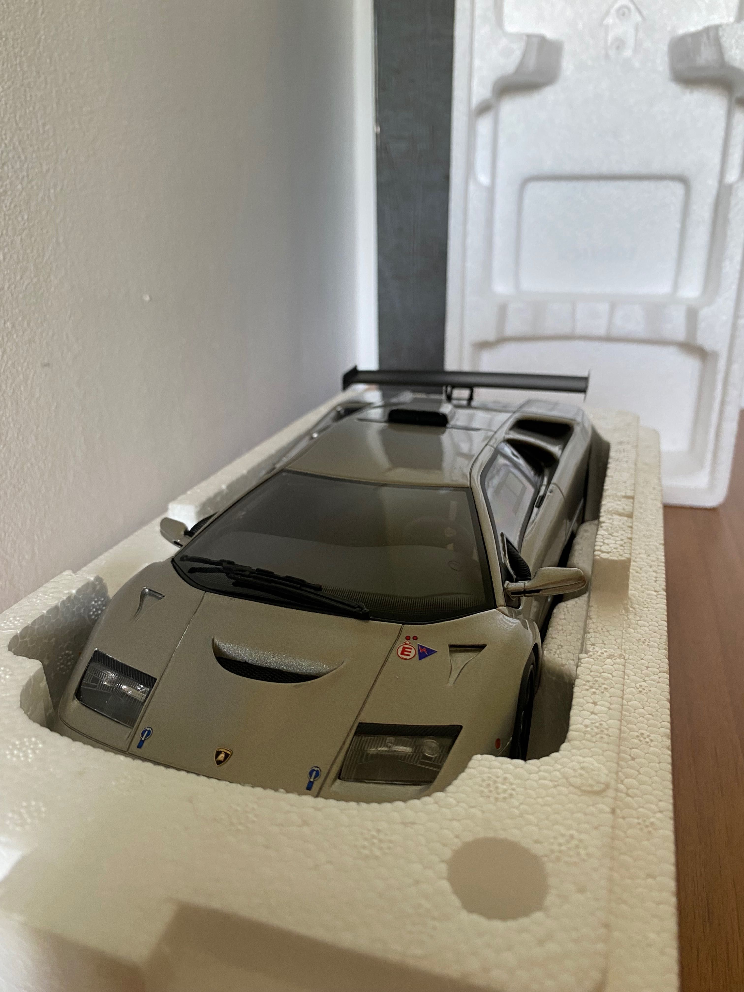 GT Spirit Lamborghini Diablo 1:18