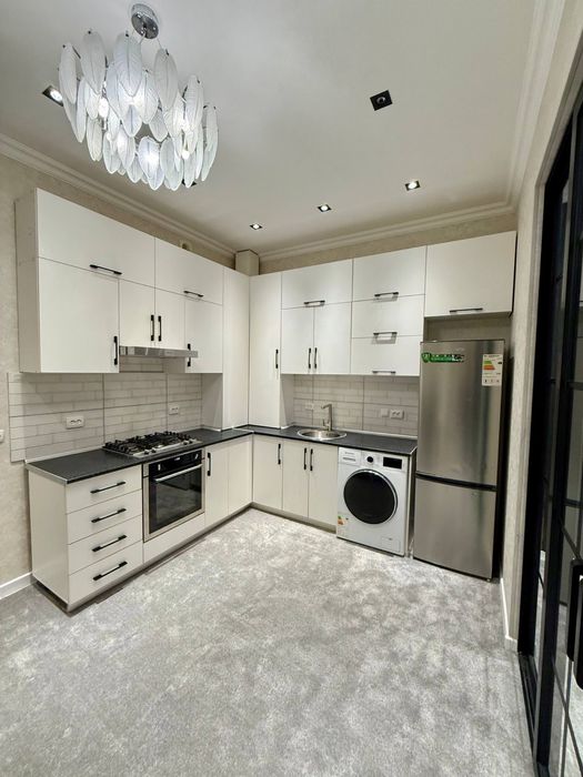 Продается квартира 3/3/4 Ор-р Салом