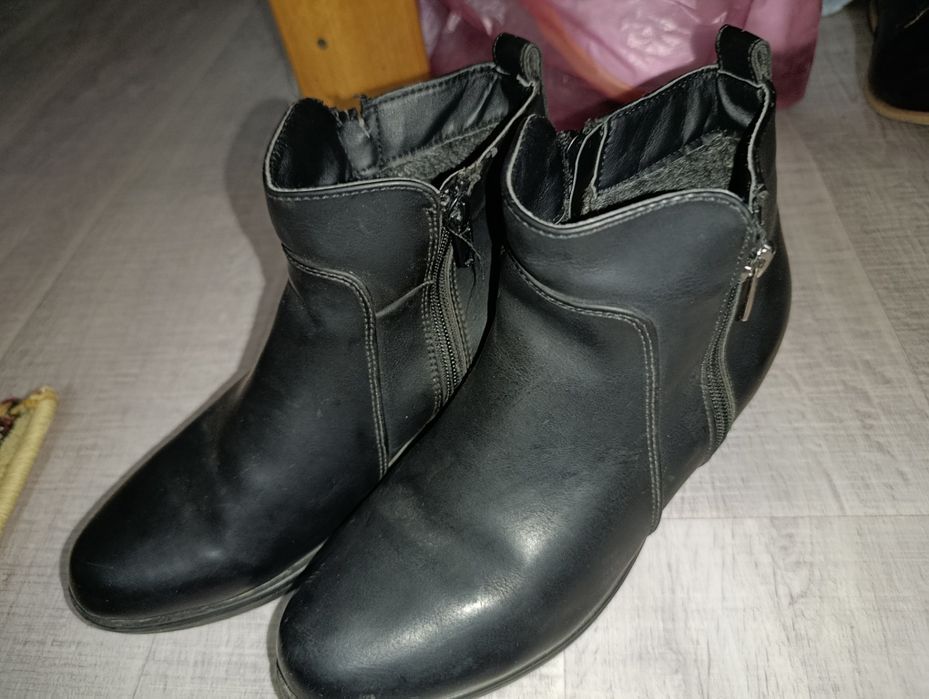 Коженные сапоги только в наличным