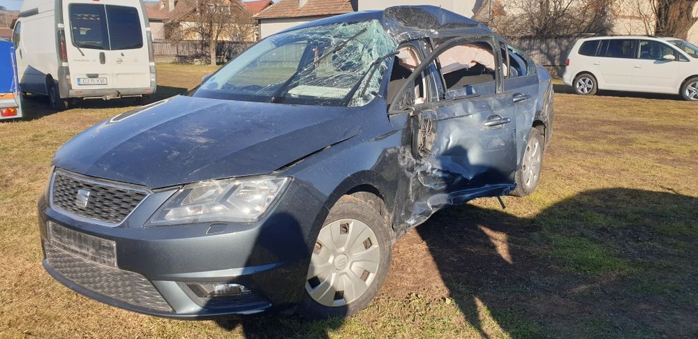 Dezmembrez seat toledo 1,2 tsi an 2016
