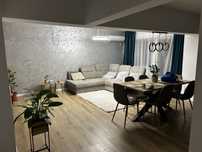 Vand apartament 3 camere