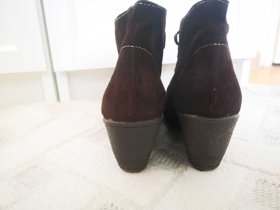 Испански обувки от естествен велур 38-ми номер