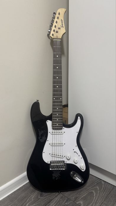 СРОЧНО электрогитара Terris