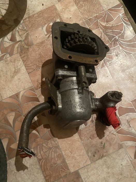 Насос для кузова на газ-53 б/у, торг уместен.