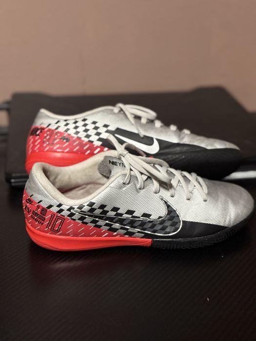 Nike Mercurial Vapor 13 Academy Neymar NJR IC Junior – номер 36.5