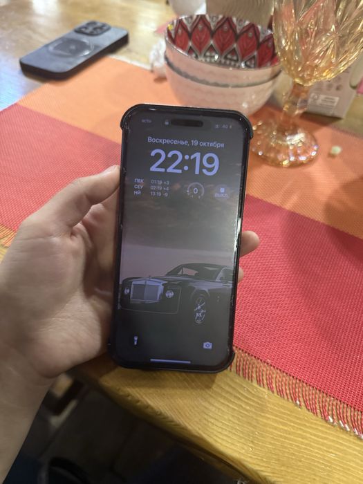 Продам айфон 15 про
