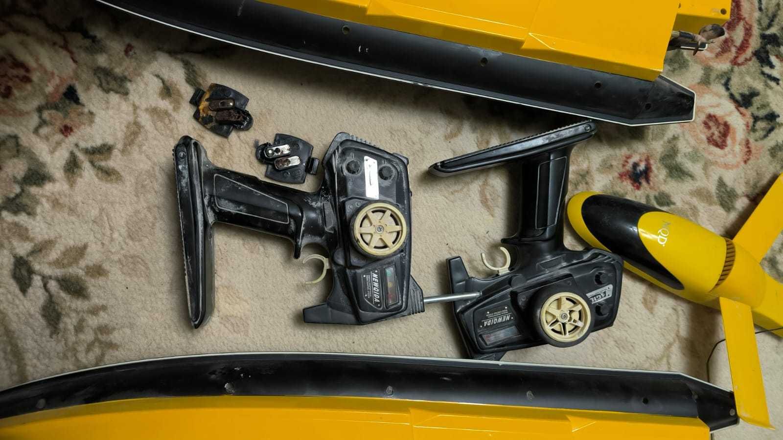 2 barcute tracer 2 pentru proiect