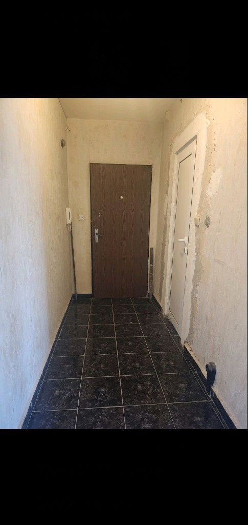 Дава се под наем Двустаен апартамент в Русе, Дружба 3 - 64 кв.м за 77900 € - Снимка #3