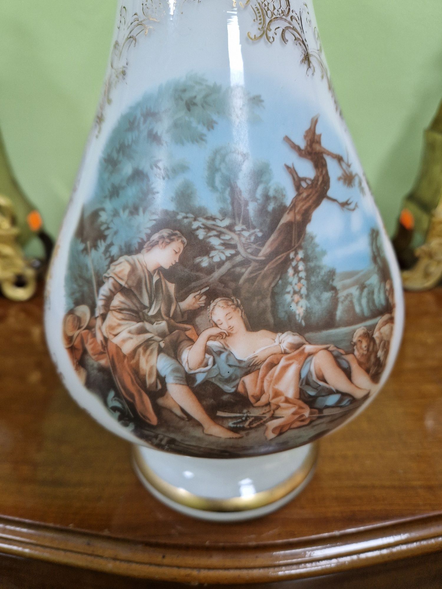 Страхотна антикварна френска колекционерска ваза Опалин