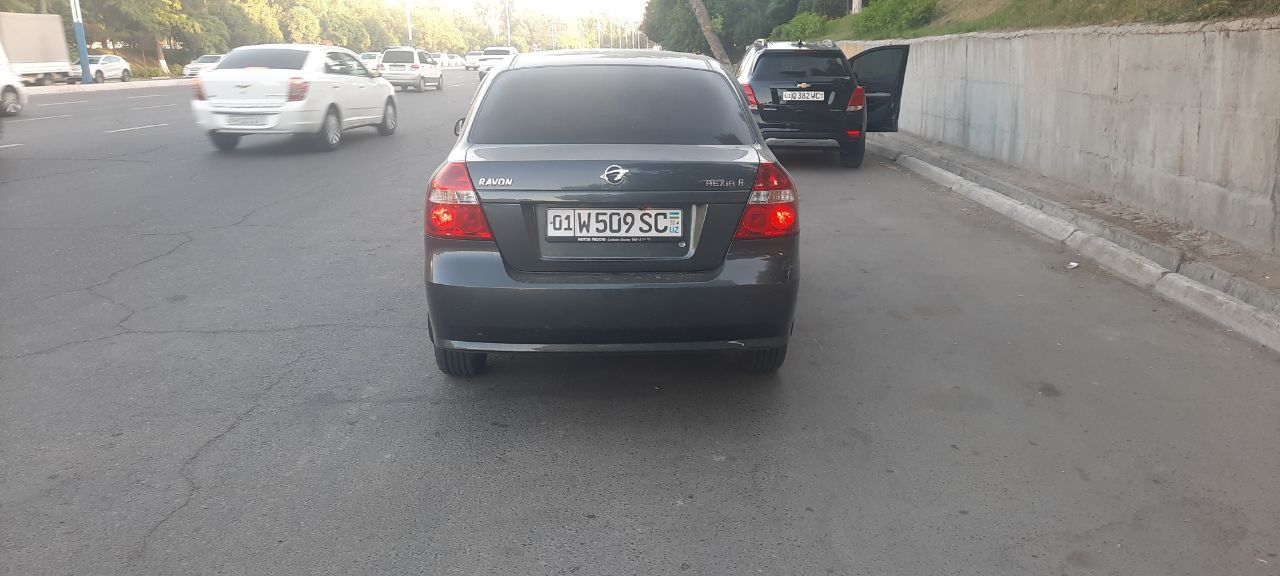 Несия 3 2018 сотилади