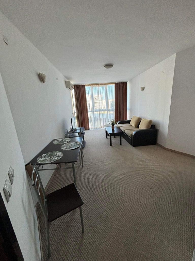 Дава се под наем Двустаен апартамент в Бургас, Сарафово - 60 кв.м за 306 € - Снимка #3