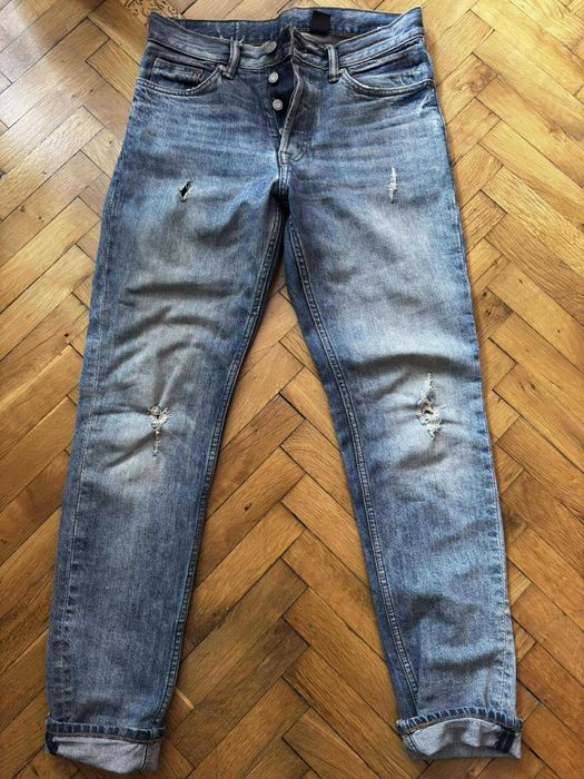 Мъжки дънки с ниска талия