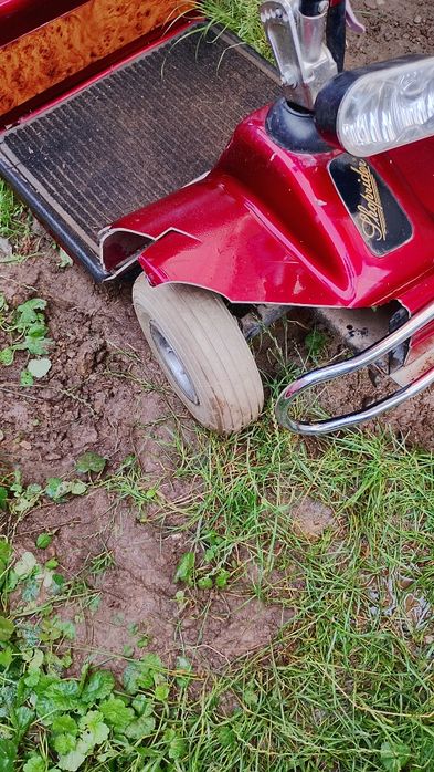 Cărucior electrice pentru oameni cu dizabilități pentru piese