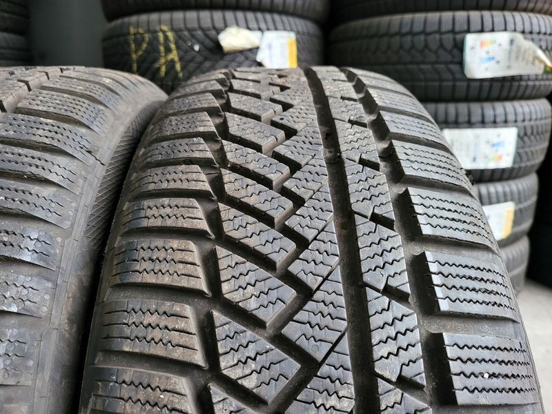 215/55/17 Continental 4бр