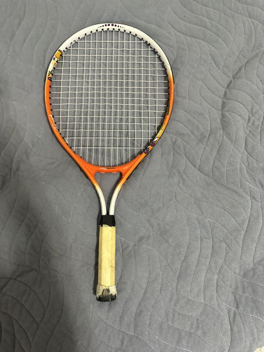 Ракетка для большого тенниса