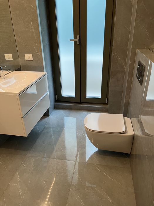 Zugrav/ faiantar cu experienta