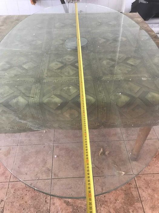 Blaturi ovale de sticla securizata pentru mese