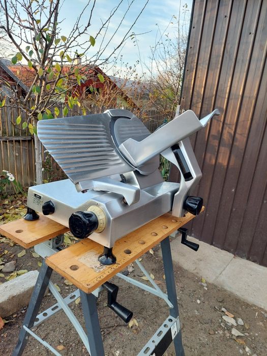 Feliator profesional ABM Milano.