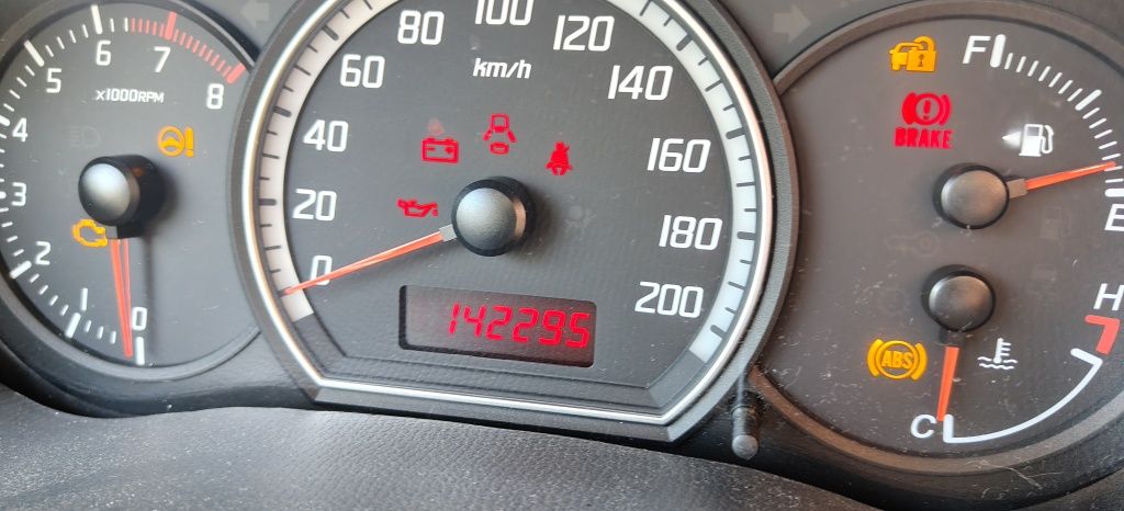 Suzuki swift 1.3 2009г м13а за части