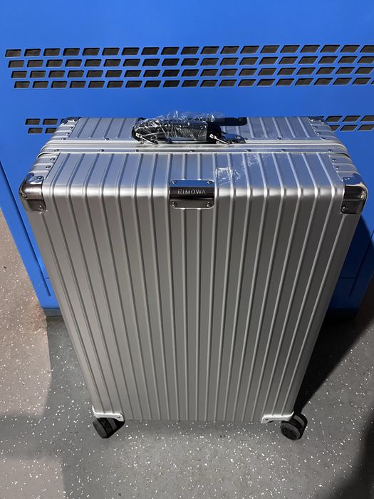 Vand troler aluminiu marca Rimowa