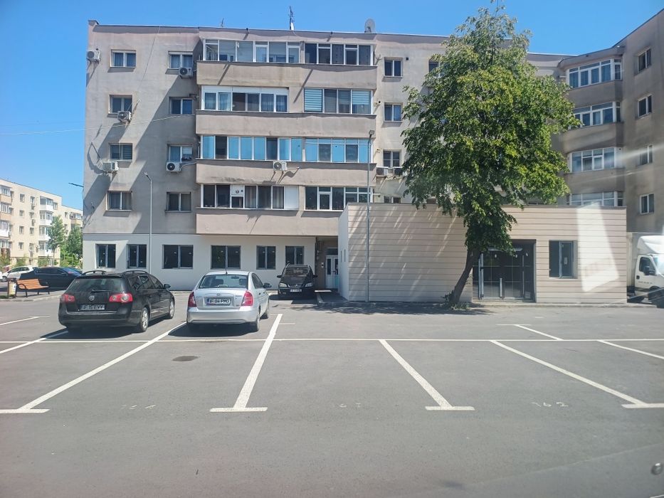 De vânzare apartament cu 3 camere Popești Leordeni Ilfov .