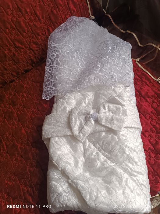 Продам конверт на выписку