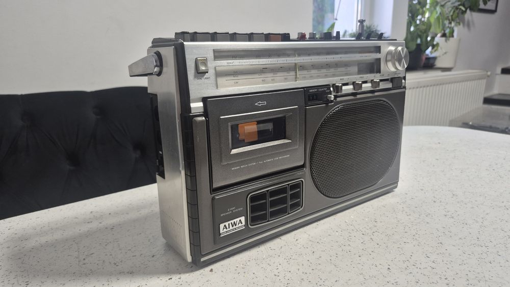 Radio casetofon Aiwa TPR-300A