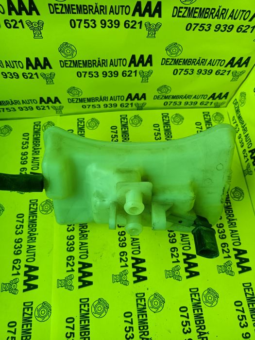 Vas lichid frana Passat b5 cod 8E0 611 301E