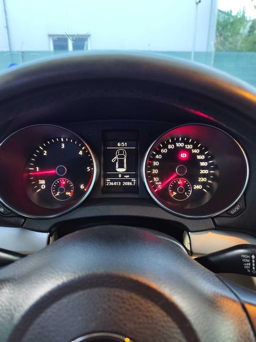 Vând Golf 6 2.0 TDI