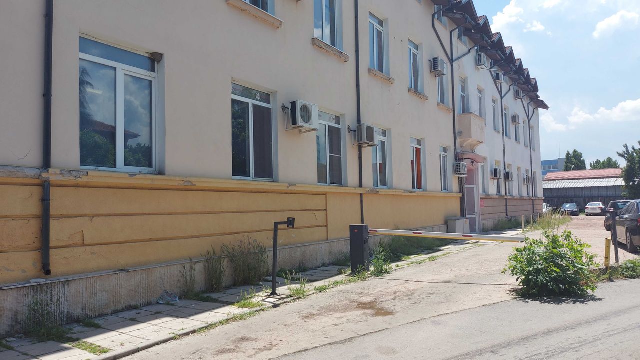 Продава се Офис в София, Летище София - 31 кв.м за 1291 €/кв.м - Снимка #2