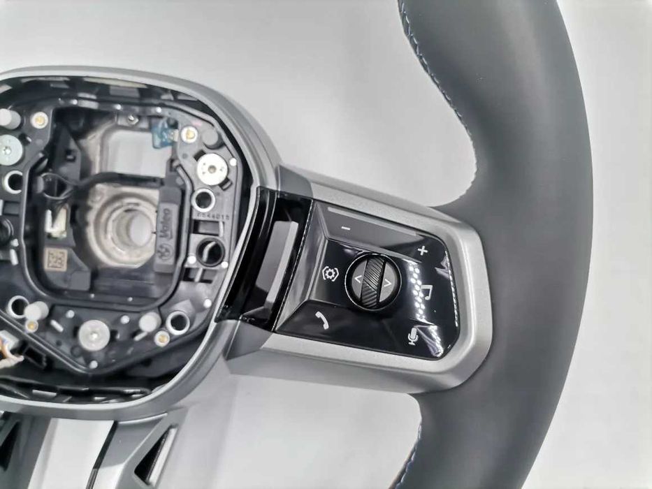 M Спортен волан Red BMW 5 G60 G61 7 G70 X3 G45 Пера Boost M Power