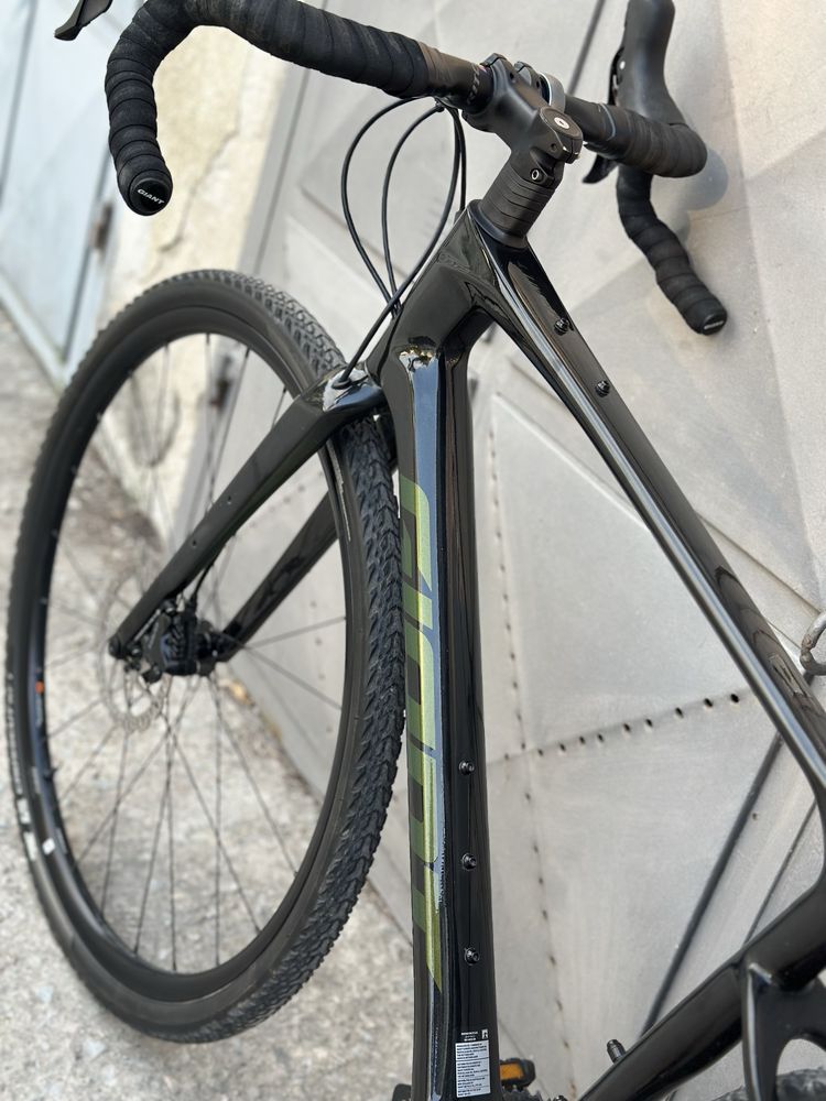 Giant Revolt Advanced Gravel Карбон