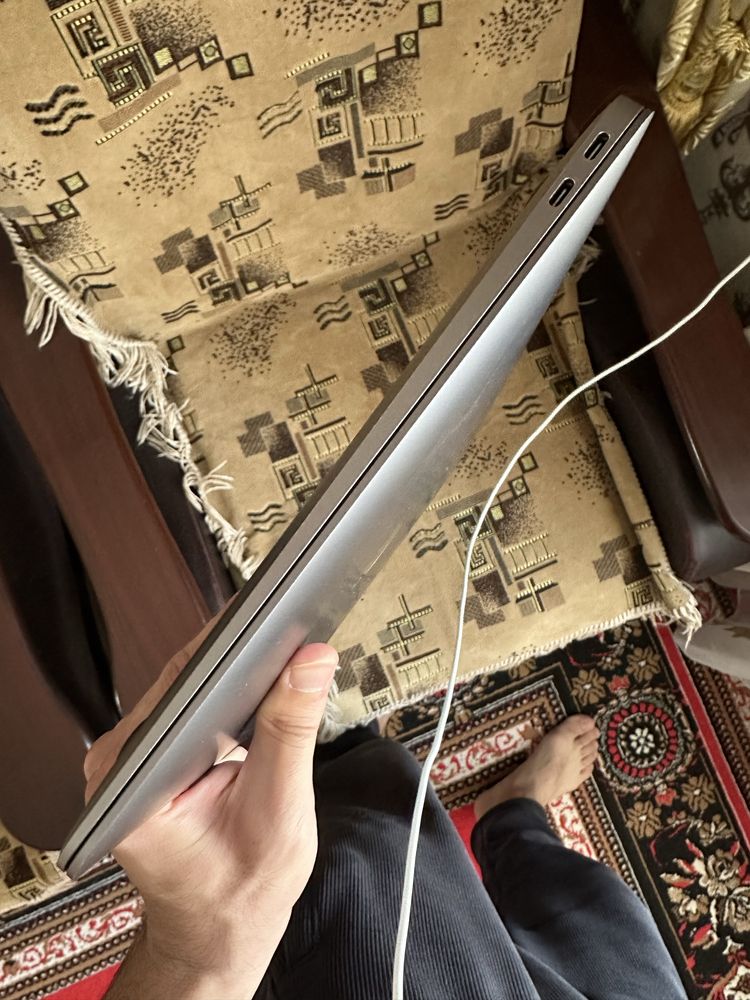 Macbook Air M1 Full box Как новый