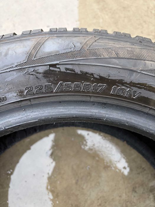 Falken 225/55R17- Stare foarte buna, livrare rapida, garantie!