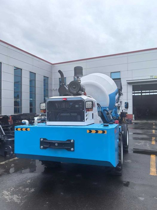 Carmix Karmiks Кармикс 4.0 м³ куб поворотная кабина