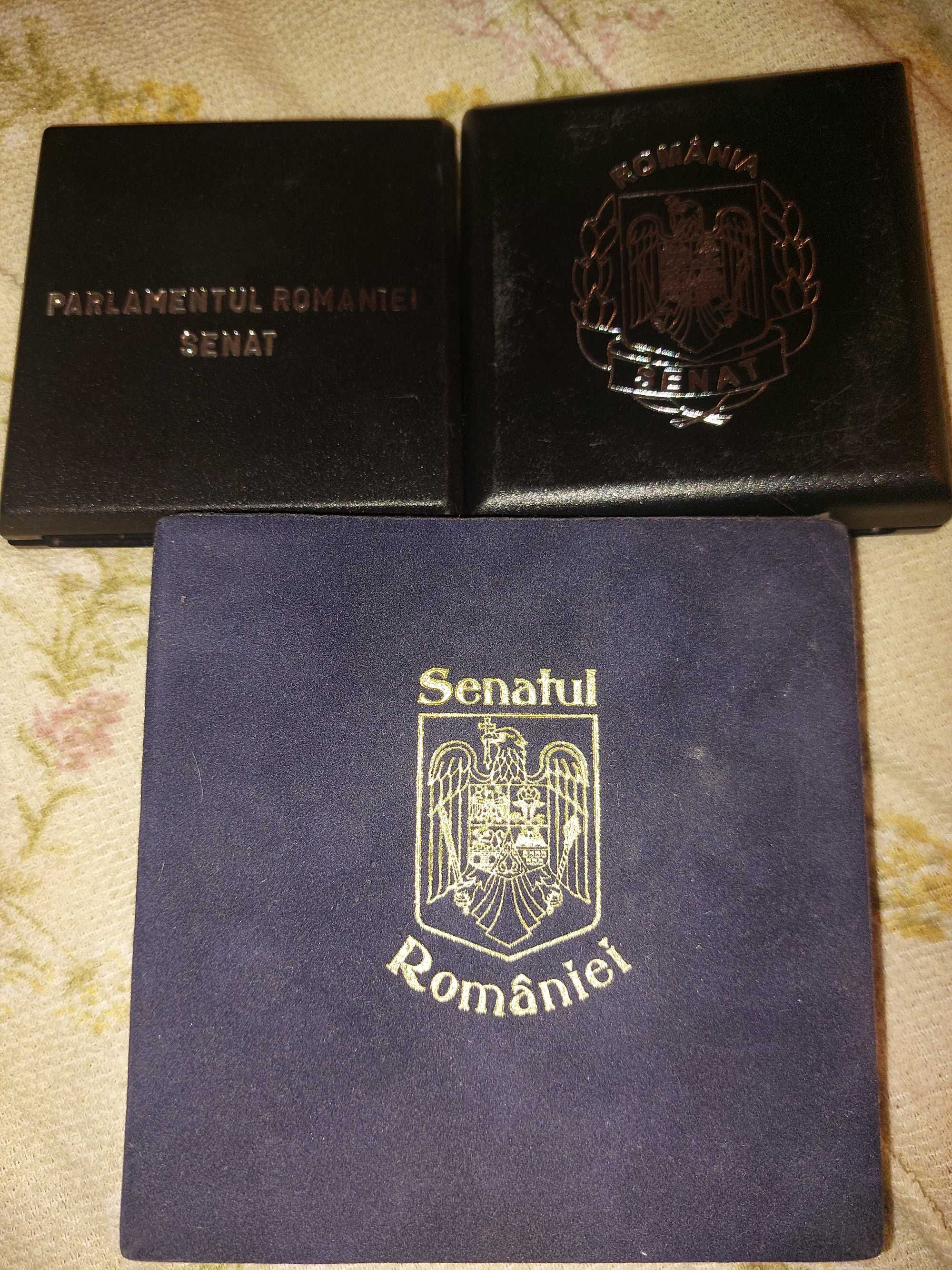 Vand medalii Senatul Romaniei