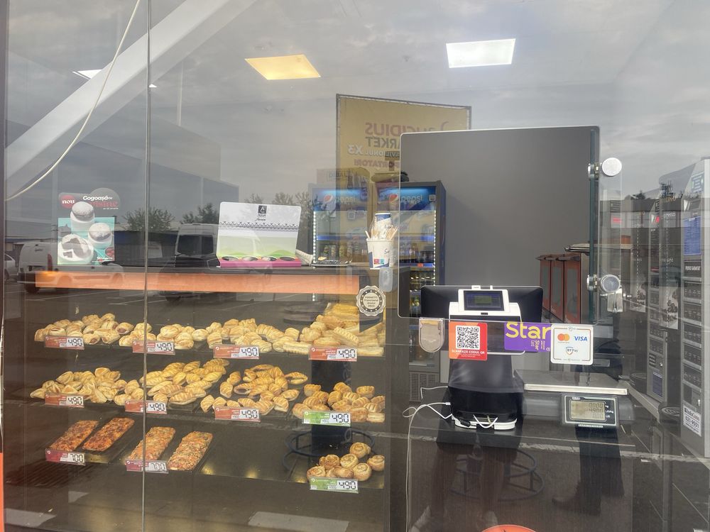 Vand /schimb /fornetti+ fastfood