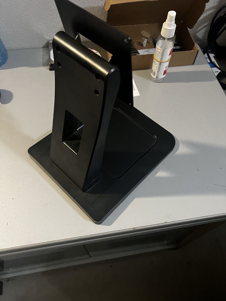 All in one тъч скрийн настолен компютър Acer Aspire Z1-621