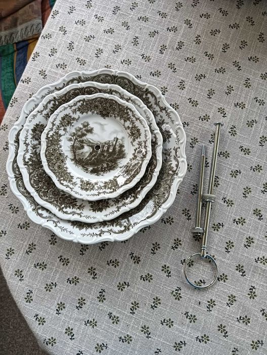 Serviciu de masa portelan Bavaria pt 6 persoane