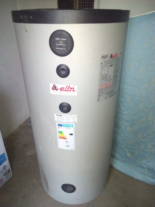 Водонагреватель 289л