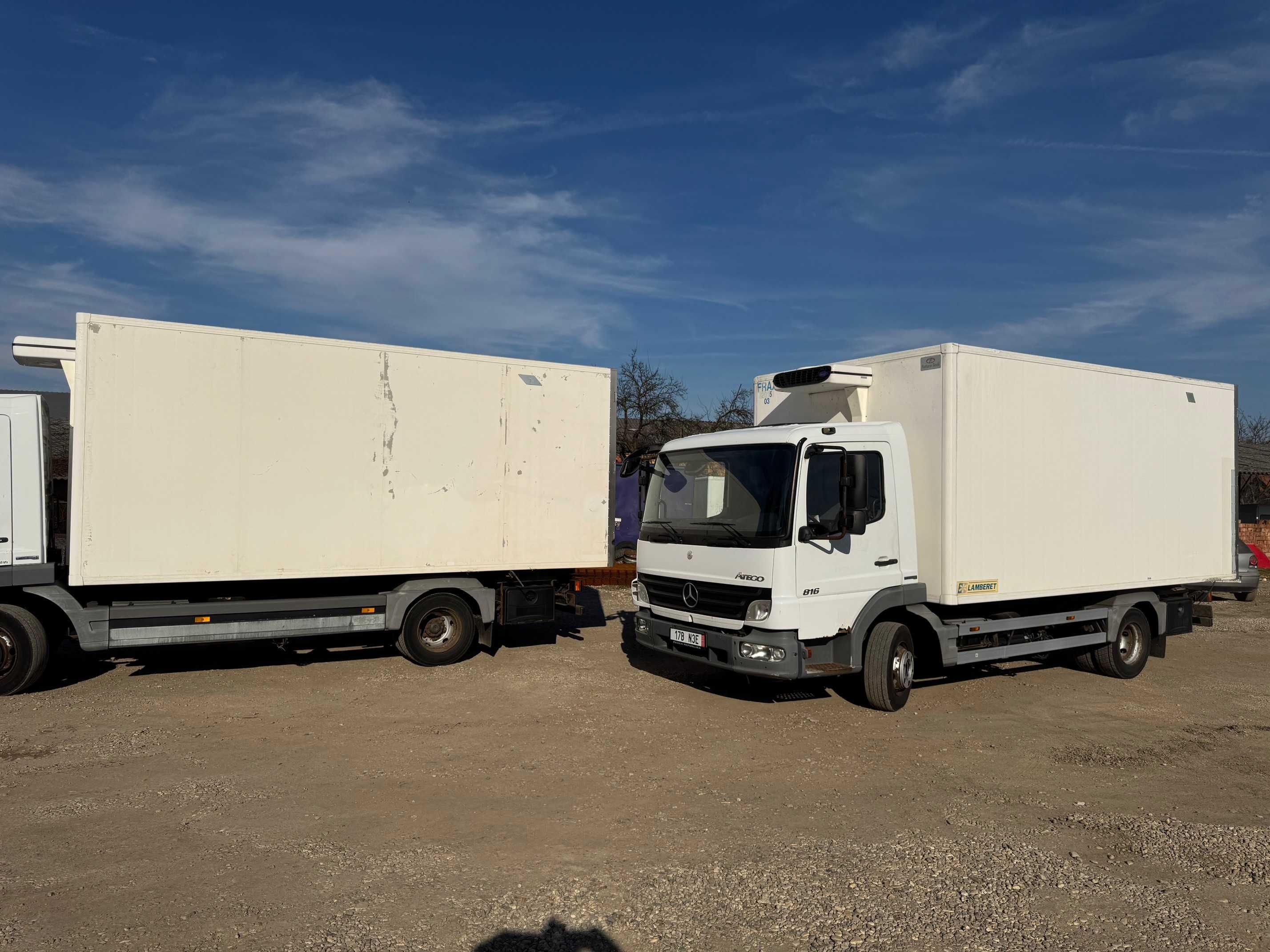 2 cuburi frigorific izoterm camera container agregat carrier