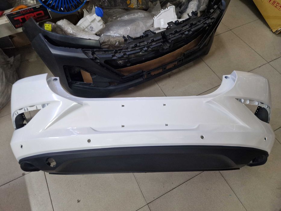 Бампер задний оригинал белый Jac J7